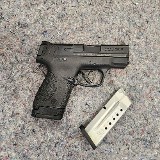 SMITH & WESSON M&P 9 SHIELD 9MM LUGER (9x19 PARA) - 2 of 3