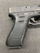 GLOCK 22 .40 S&W - 2 of 3