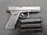 GLOCK G22 GEN 4 .40 CALIBER - 2 of 3