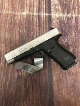 GLOCK G48 Factory Reconditioned Two-Tone 9MM LUGER (9x19 PARA) - 2 of 3