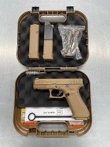 GLOCK 19x 9MM LUGER (9x19 PARA) - 1 of 3