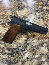 SPRINGFIELD ARMORY SA-35 9MM LUGER (9x19 PARA)