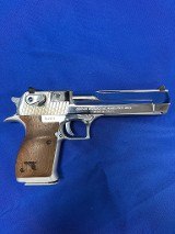 MAGNUM RESEARCH DESERT EAGLE .41 rem mag/.44 magnum - 2 of 3