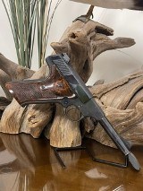 COLT WOODSMAN .22 LR