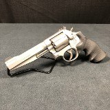 SMITH & WESSON 686-6 Pro .357 MAG