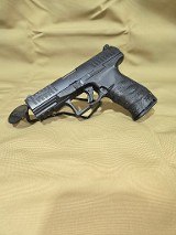 WALTHER PPQ 9MM LUGER (9x19 PARA) - 2 of 3