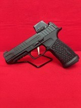 SIG SAUER P365 FUSE 9MM LUGER (9x19 PARA)