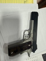 KIMBER 1911 CAMP GUARD TWO TONE 10MM - 2 of 3