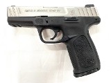 SMITH & WESSON SD40 VE .40 S&W
