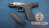 GLOCK
G22 GEN 4 .40 S&W - 2 of 3