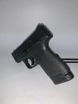 SMITH & WESSON M&P40 SHIELD .40 S&W - 2 of 3