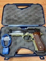 BERETTA 96A1 .40 S&W - 2 of 3