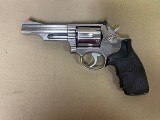 SMITH & WESSON 66-2 .357 MAG - 2 of 3