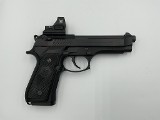 BERETTA 92FS 9MM LUGER (9x19 PARA)