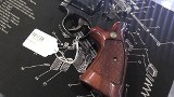 SMITH & WESSON MODEL 19 .357 MAG - 3 of 3