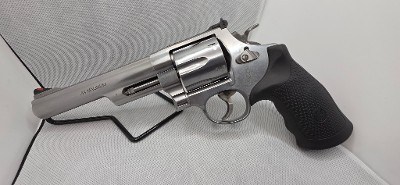 SMITH & WESSON 629 .44 MAGNUM