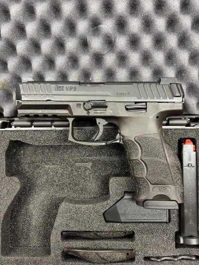 HECKLER & KOCH VP9 9MM LUGER (9X19 PARA) - Image 2 of 3