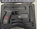 HECKLER & KOCH VP40 .40 S&W - 2 of 3