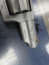 TAURUS Judge .45 colt / .410 - 2 of 3