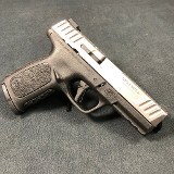 SMITH & WESSON SD40 2.0 .40 S&W