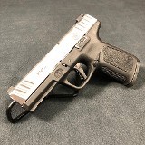 SMITH & WESSON SD40 2.0 .40 S&W - 2 of 2