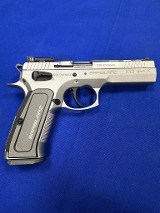 SAR USA K-12 Sport X Duty 9MM LUGER (9X19 PARA) - 1 of 3