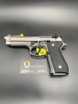 BERETTA 92FS 9MM LUGER (9x19 PARA)