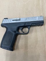 SMITH & WESSON SDVE .40 S&W - 3 of 3