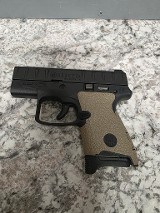 BERETTA APX 9MM LUGER (9x19 PARA)