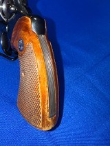 COLT PYTHON .357 MAG - 3 of 3