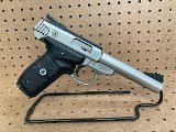 SMITH & WESSON SW22 VICTORY .22 LR