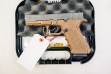 GLOCK G22 GEN 4 .40 S&W - 3 of 3