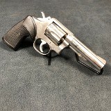 SMITH & WESSON 64-3 .38 SPL - 2 of 3
