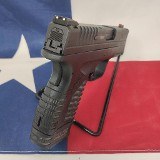 SPRINGFIELD ARMORY xds-40 .40 S&W - 2 of 3