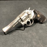 SMITH & WESSON 64-5 .38 SPL