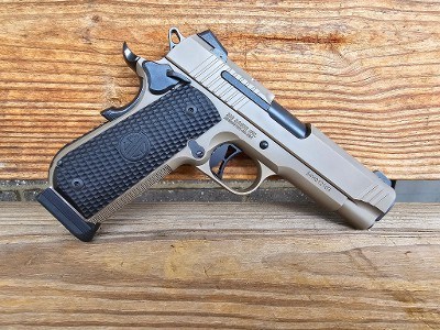 SIG SAUER 1911 CARRY FASTBACK EMPEROR SCORPION .45 ACP