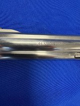 SMITH & WESSON 629 CLASSIC .44 MAGNUM - 2 of 3