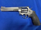 SMITH & WESSON 629 CLASSIC .44 MAGNUM