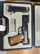 MAGNUM RESEARCH DESERT EAGLE 1911 G .45 ACP - 2 of 3
