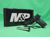 SMITH & WESSON M&P22 COMPACT .22 LR