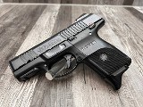 RUGER SR40C 40 Smith & Wesson