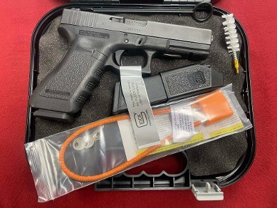 GLOCK G22 GEN 3 FULL SIZE 40SW (FACTORY REBUILD) .40 S&W
