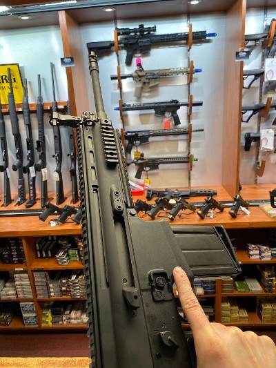 FN SCAR 17S .308 WIN/7.62MM NATO