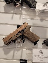 SIG SAUER SP2022 9MM LUGER (9X19 PARA)