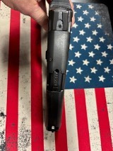 SMITH & WESSON LE M&P 40 .40 S&W - 3 of 3