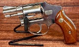 SMITH & WESSON 1960 Model 40 Centennial 2" Nickel .38 SPL - 2 of 3