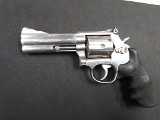 SMITH & WESSON 686 .357 MAG - 3 of 3