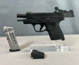 SMITH & WESSON M&P SHIELD 2.0 w/ Red Dot, 1 Mag 9MM LUGER (9x19 PARA)