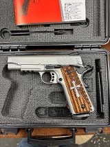 TISAS 1911 CARRY .45 ACP - 2 of 3