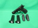 SMITH & WESSON M&P40 .40 S&W